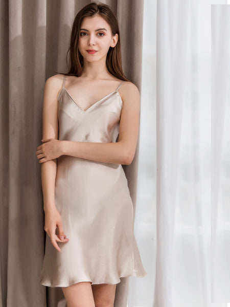 Silkworm silk suspender nightdress