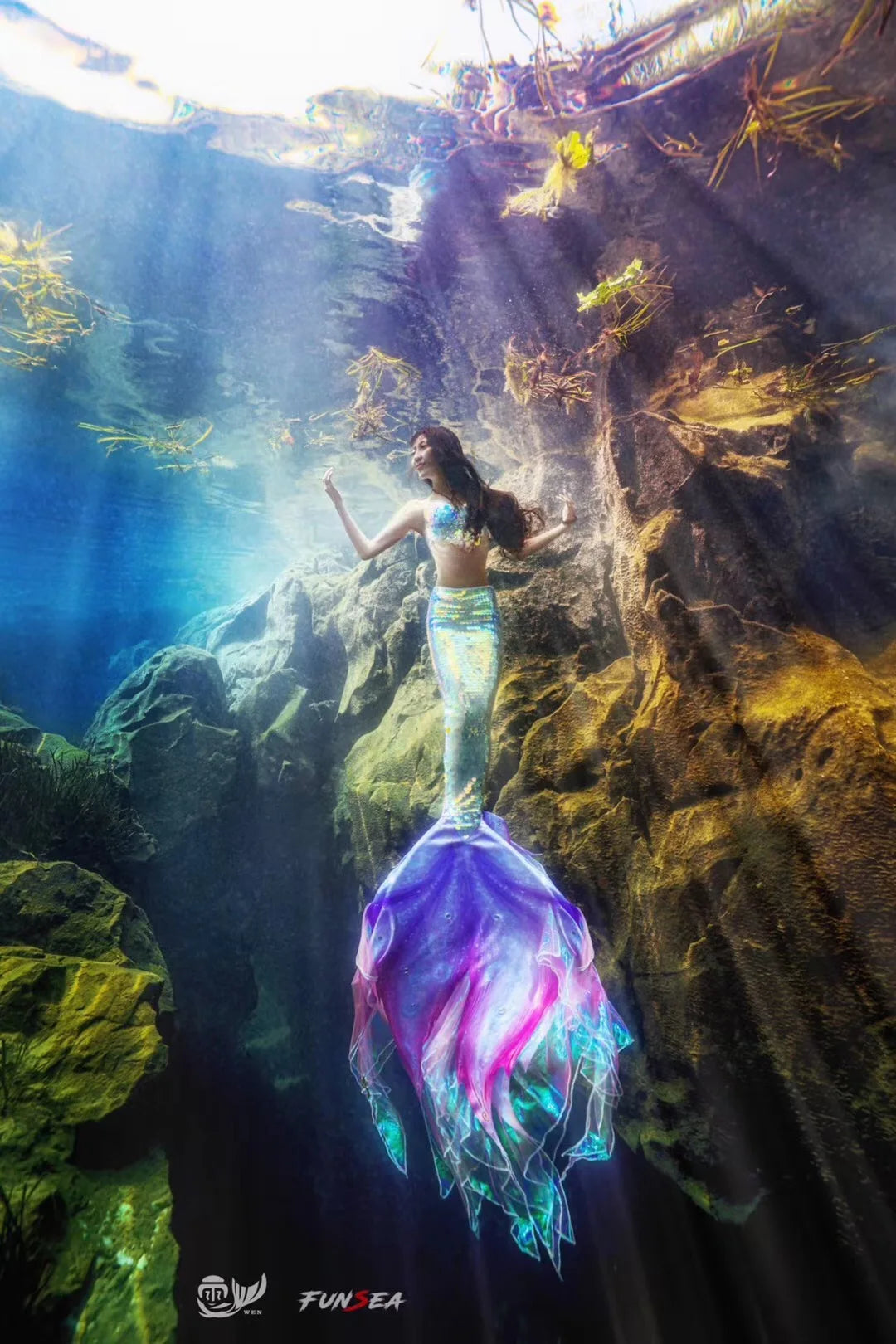 Handmade Rhinestone Tassel Pendant Aquarium Performance Bra Diving Mermaid Swimsuit Mermaid Sequin Corset