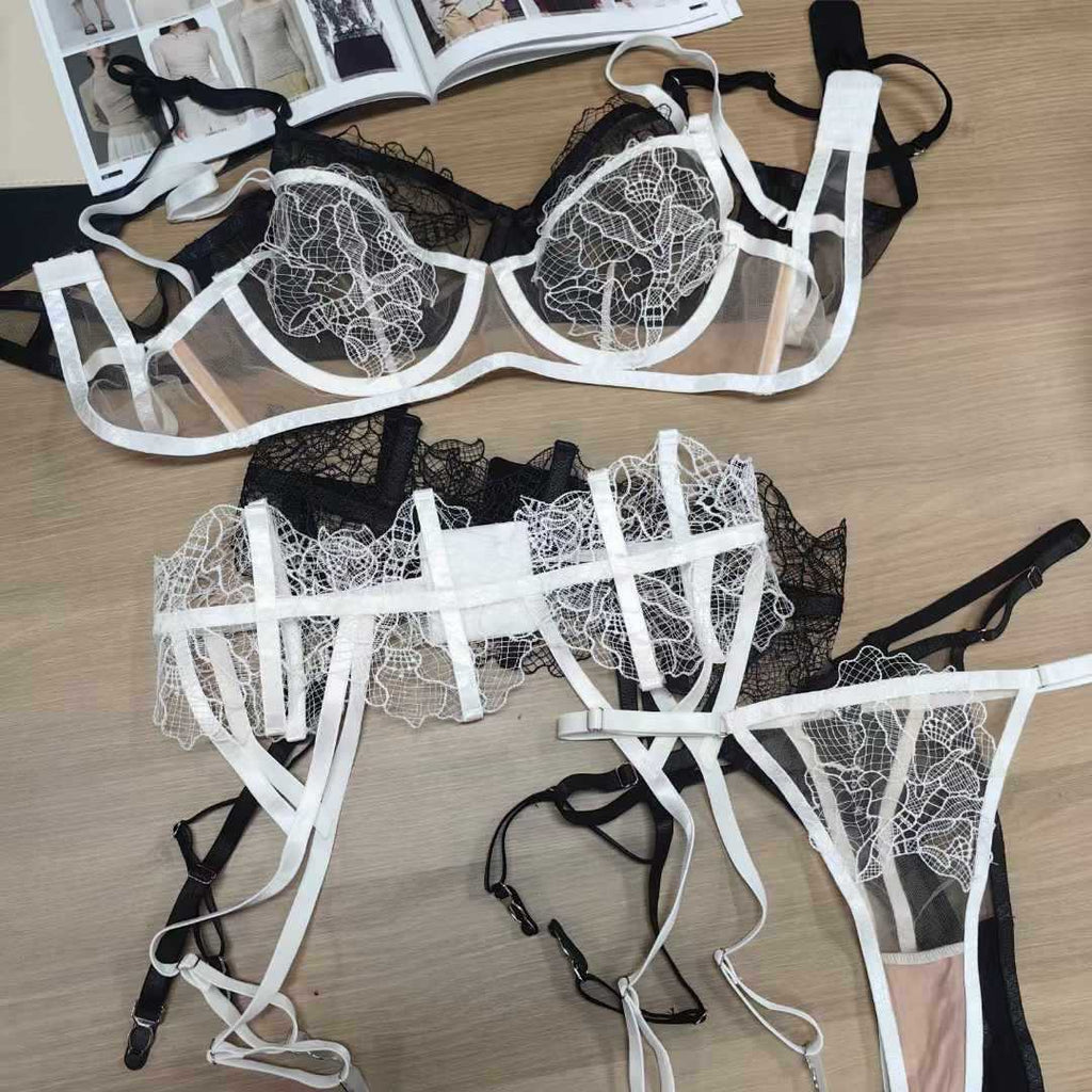 European And American Style Underwear Lady  Embroidered Lace Mesh See-through Push Up Bra Set