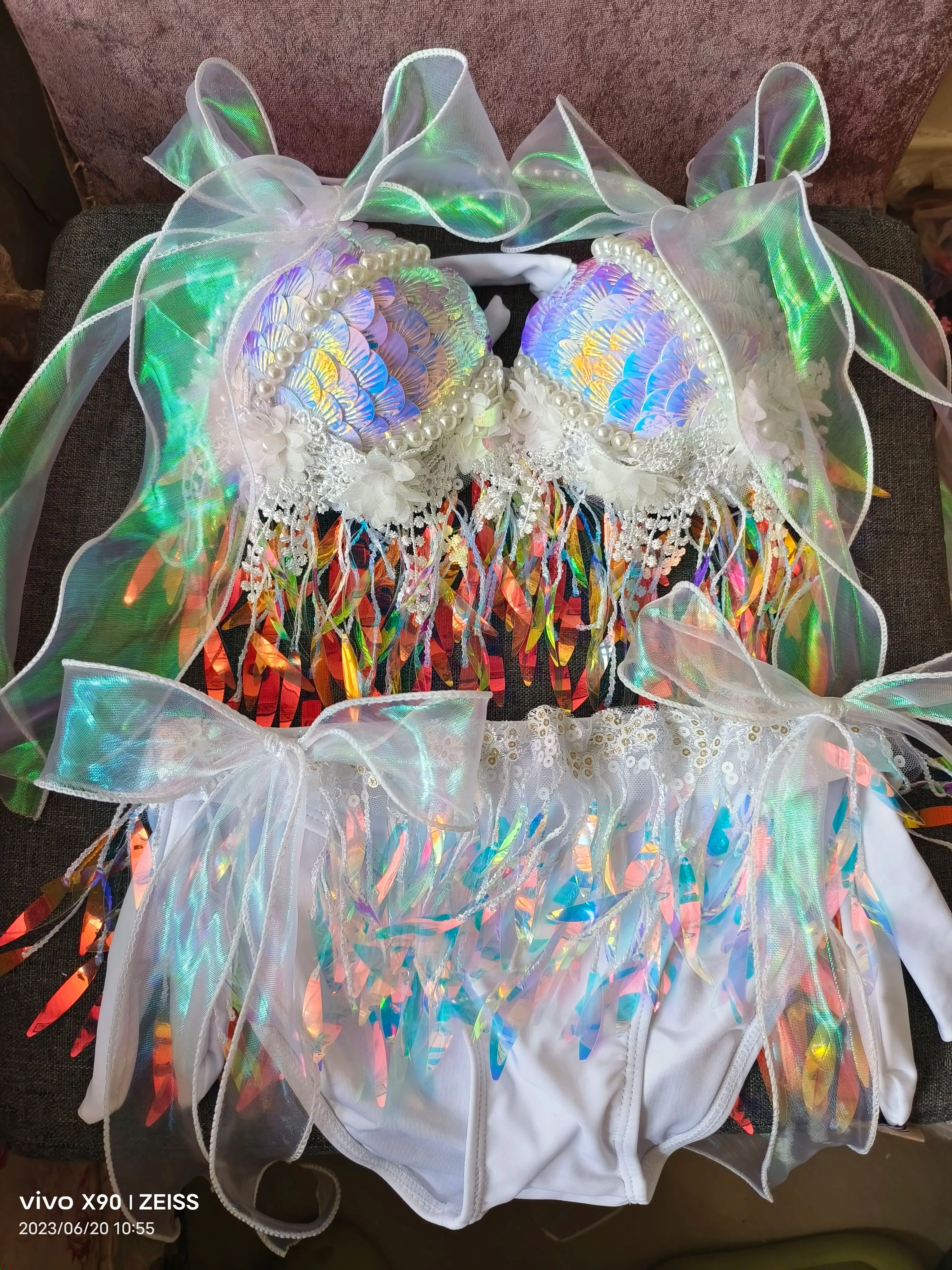 RM Handmade Mermaid Sequin Shell Bikini Top Bra Oceanarium Bar Table Performance Costume Fishtail Leather